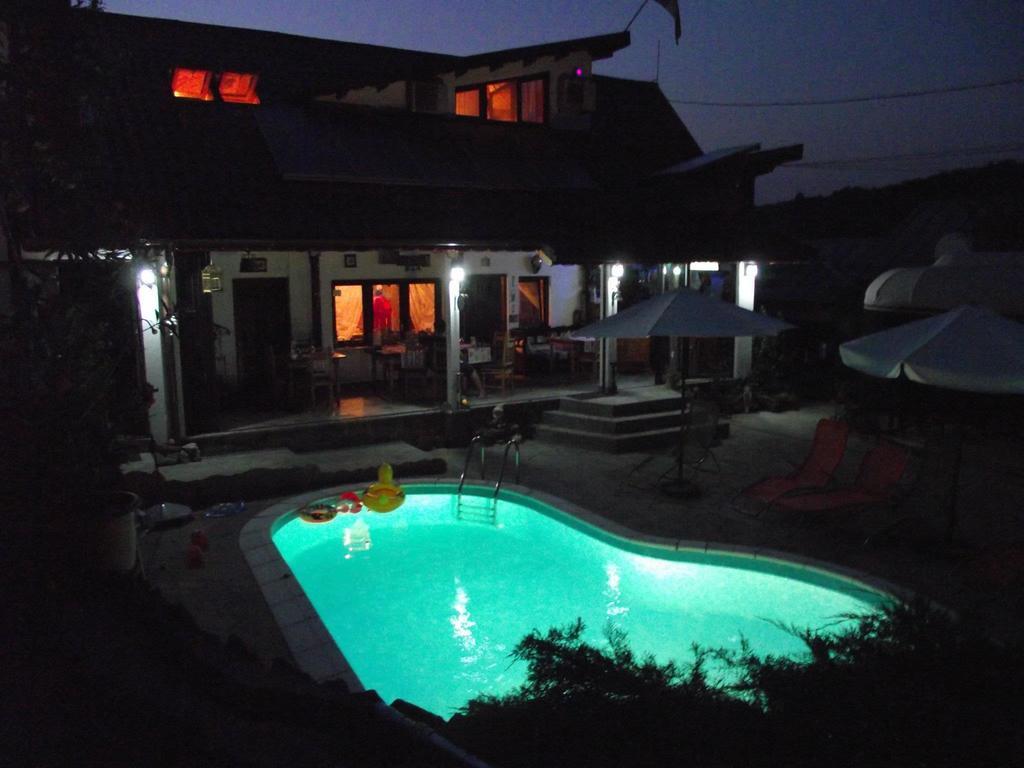 La Marele Moft Slănic Exterior foto