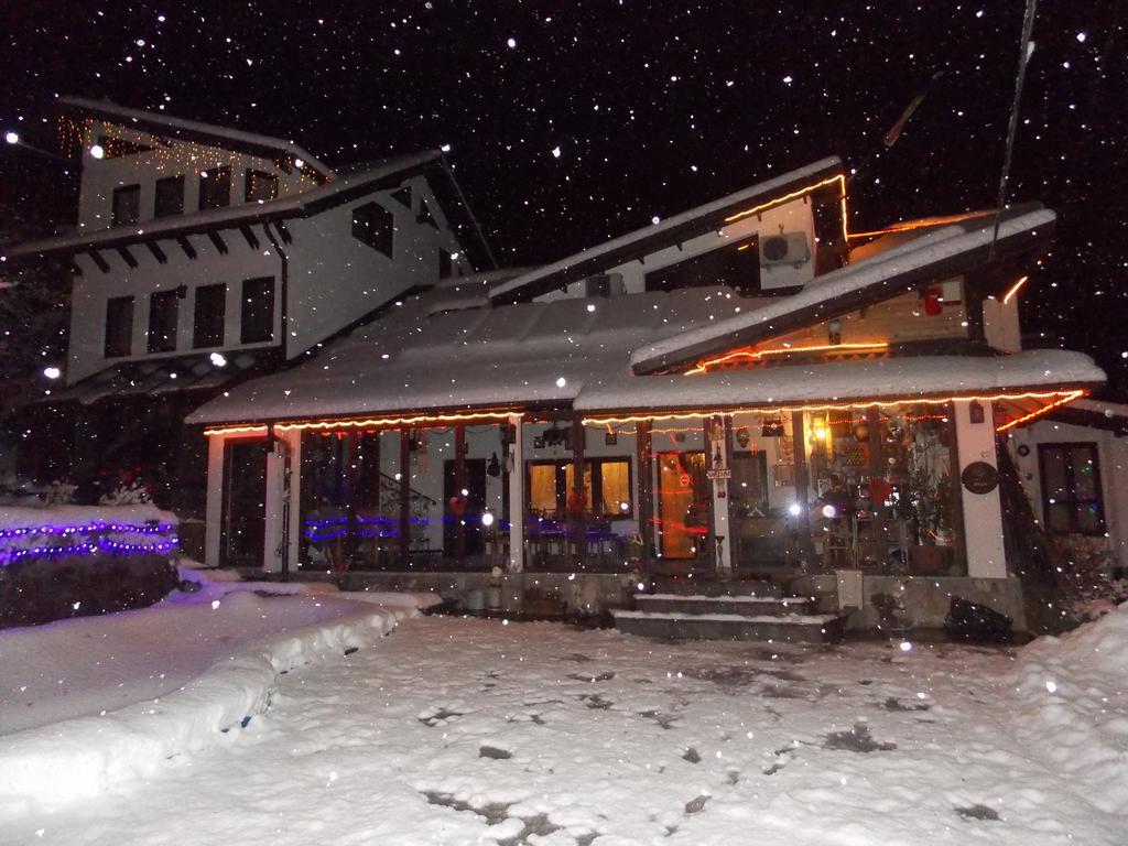 La Marele Moft Slănic Exterior foto